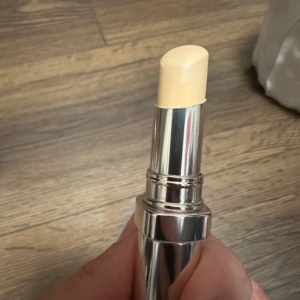 La mer concealer